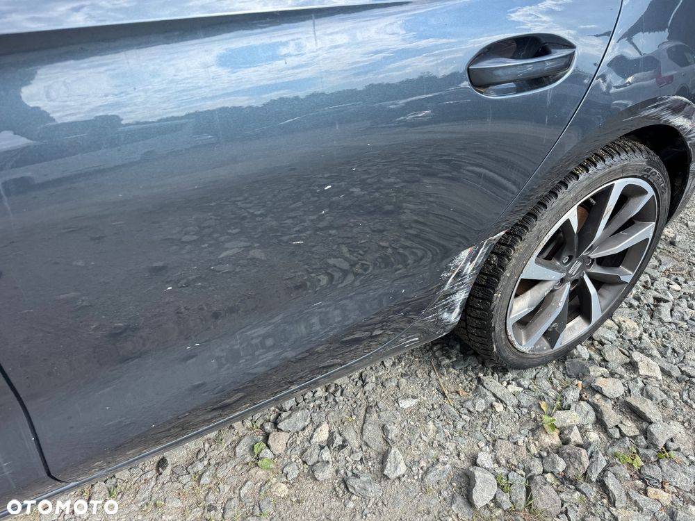Seat Leon 2.0 TDI DSG FR Plus - 29