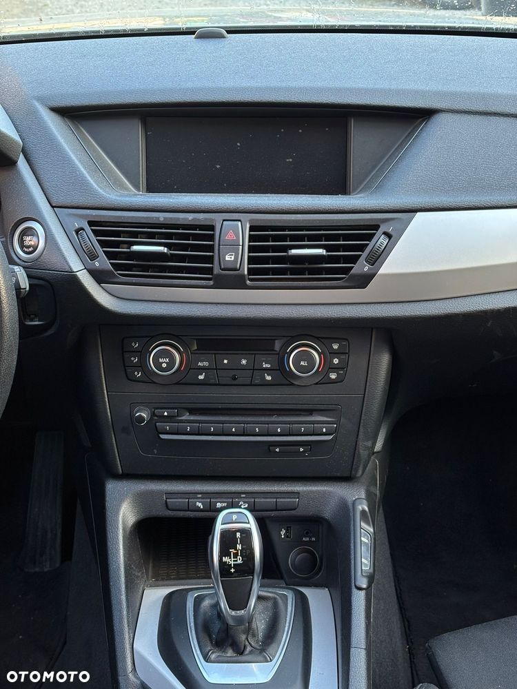 BMW X1 - 15