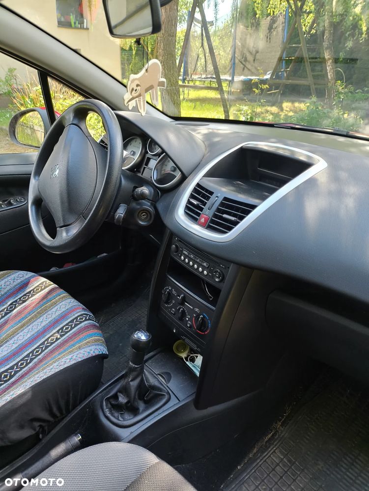 Peugeot 207 1.4 Presence - 7