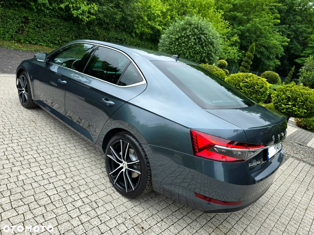 Skoda Superb 2.0 TDI SCR Style DSG - 33