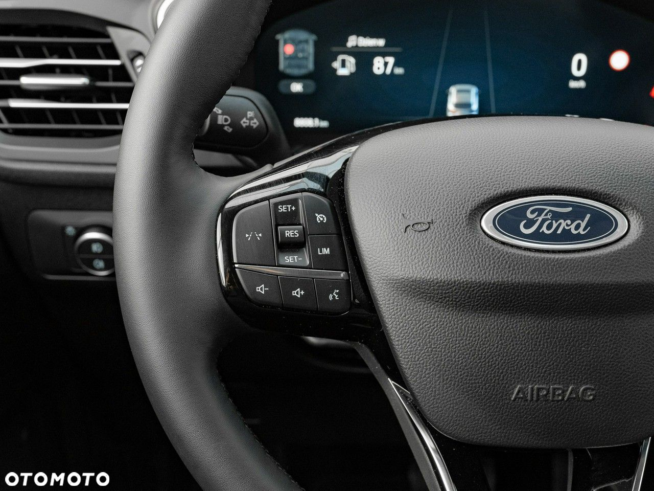 Ford Kuga 1.5 EcoBoost FWD Titanium - 17