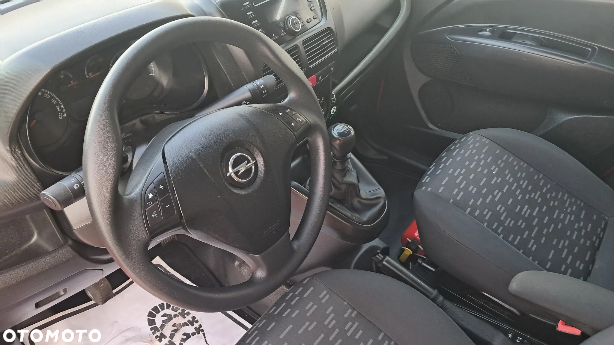 Opel Combo - 8
