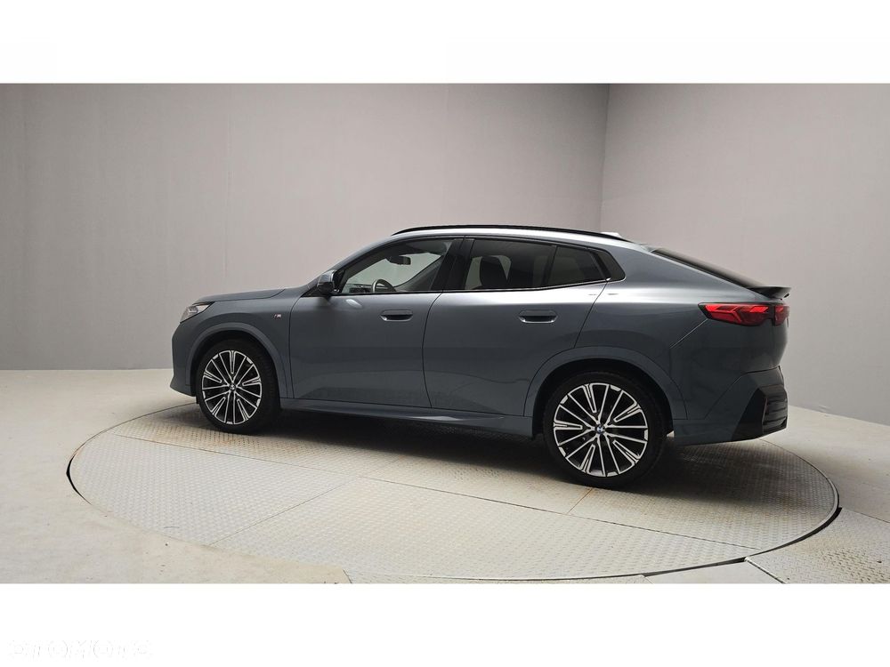 BMW X2 sDrive18d - 3
