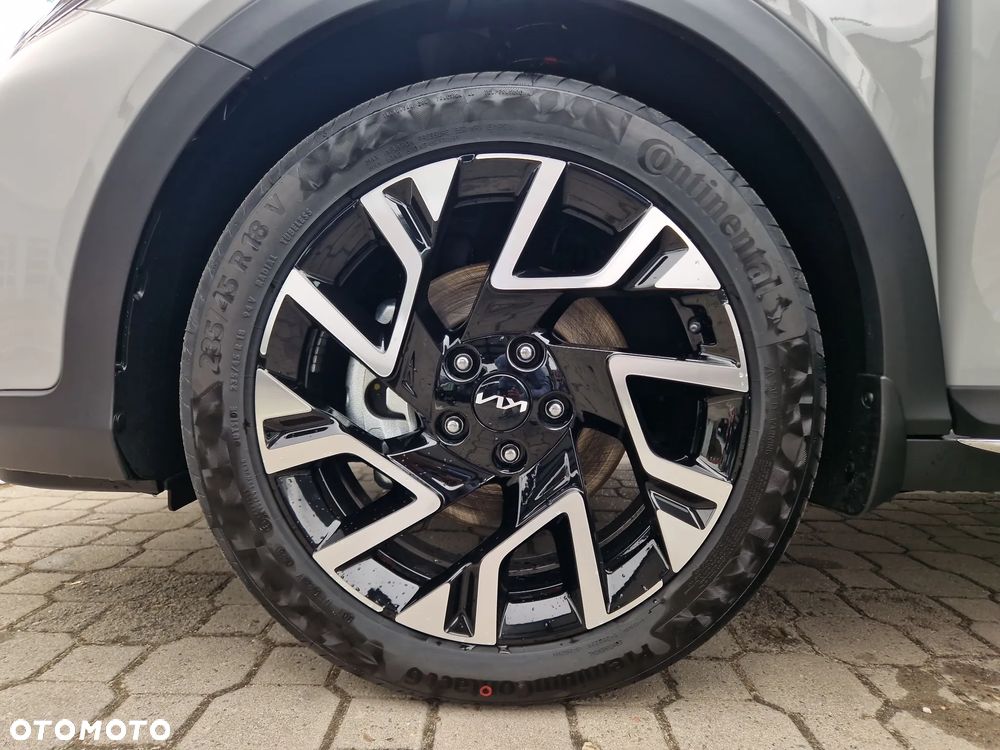 Kia XCeed - 24