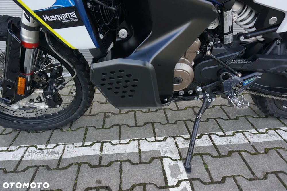 Husqvarna Norden - 17