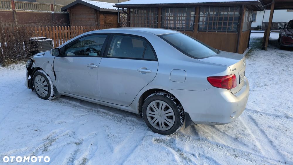 Toyota Corolla 1.4 D-4D Luna - 12