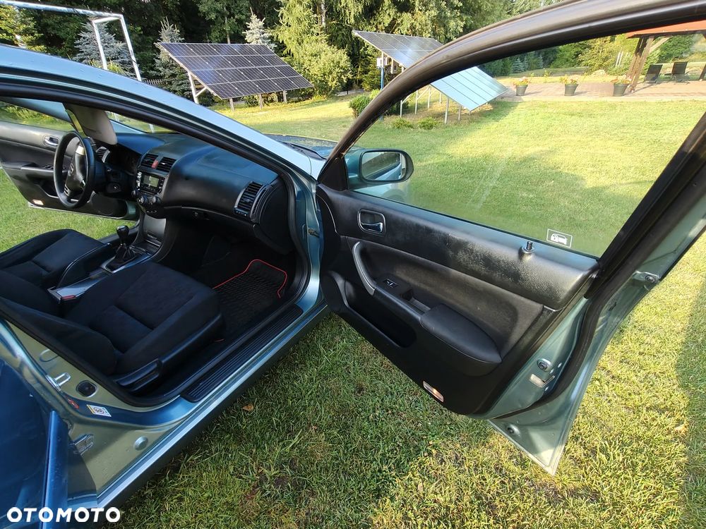 Honda Accord - 12