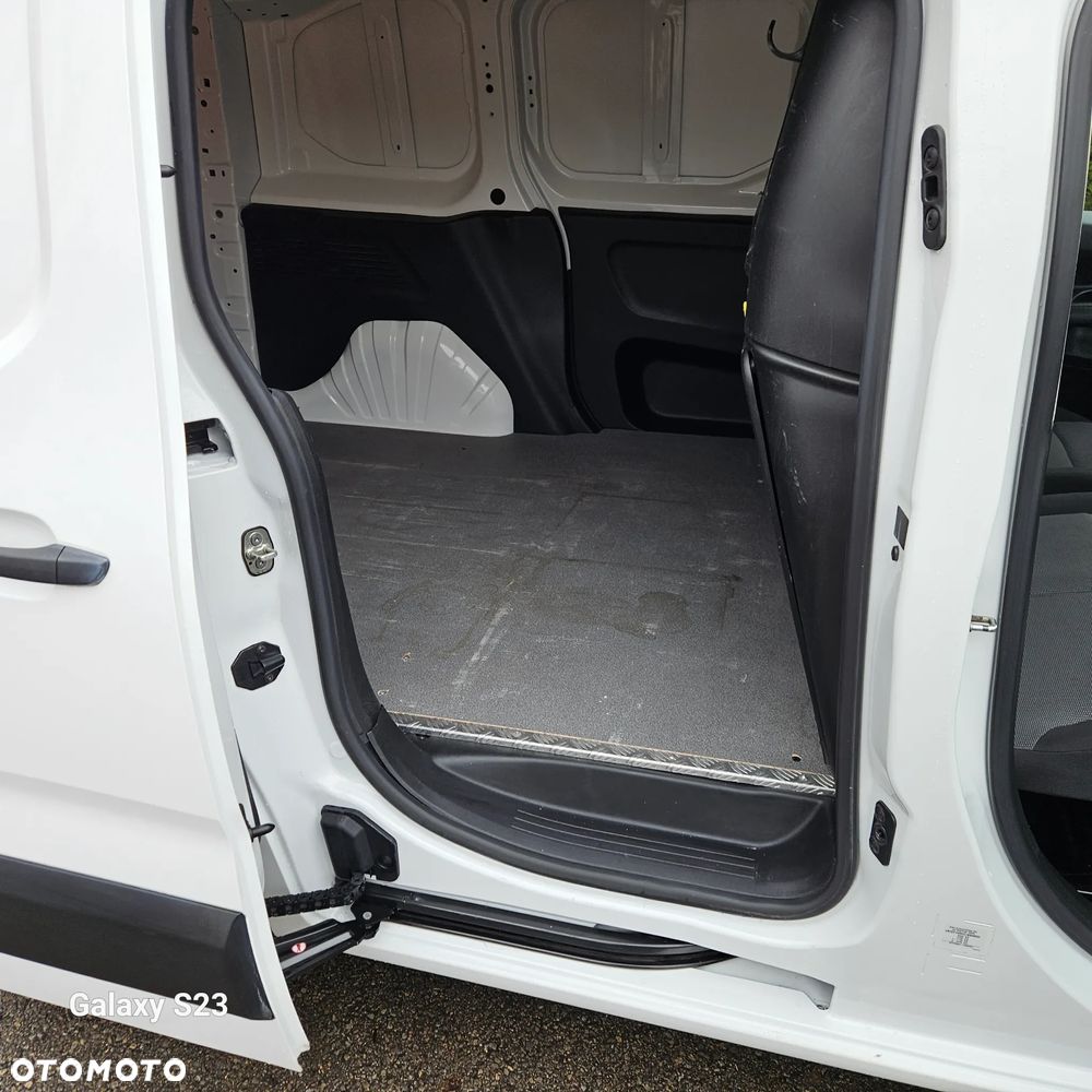 Citroën BERLINGO - 27