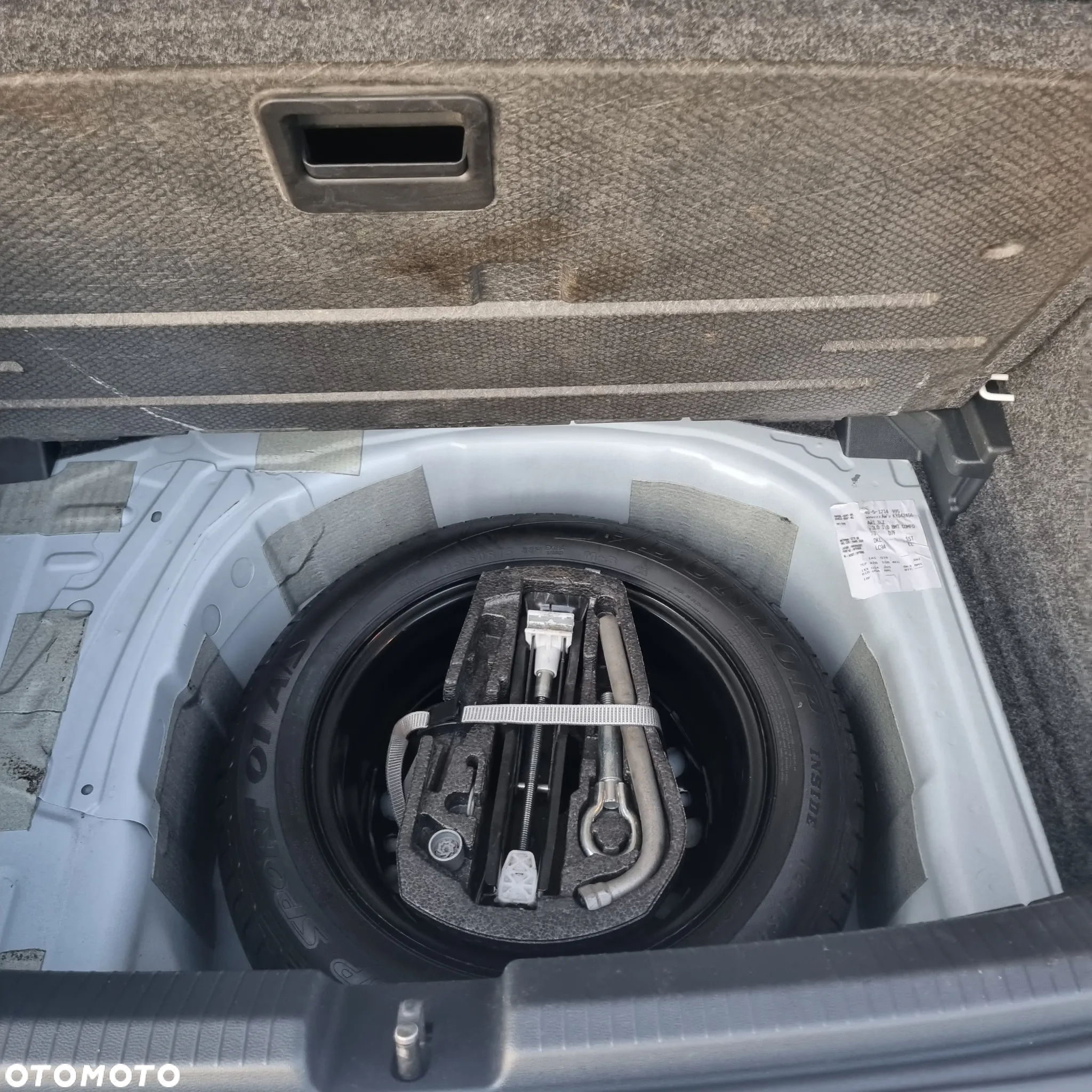 Volkswagen Polo 1.0 TSI Comfortline DSG - 16