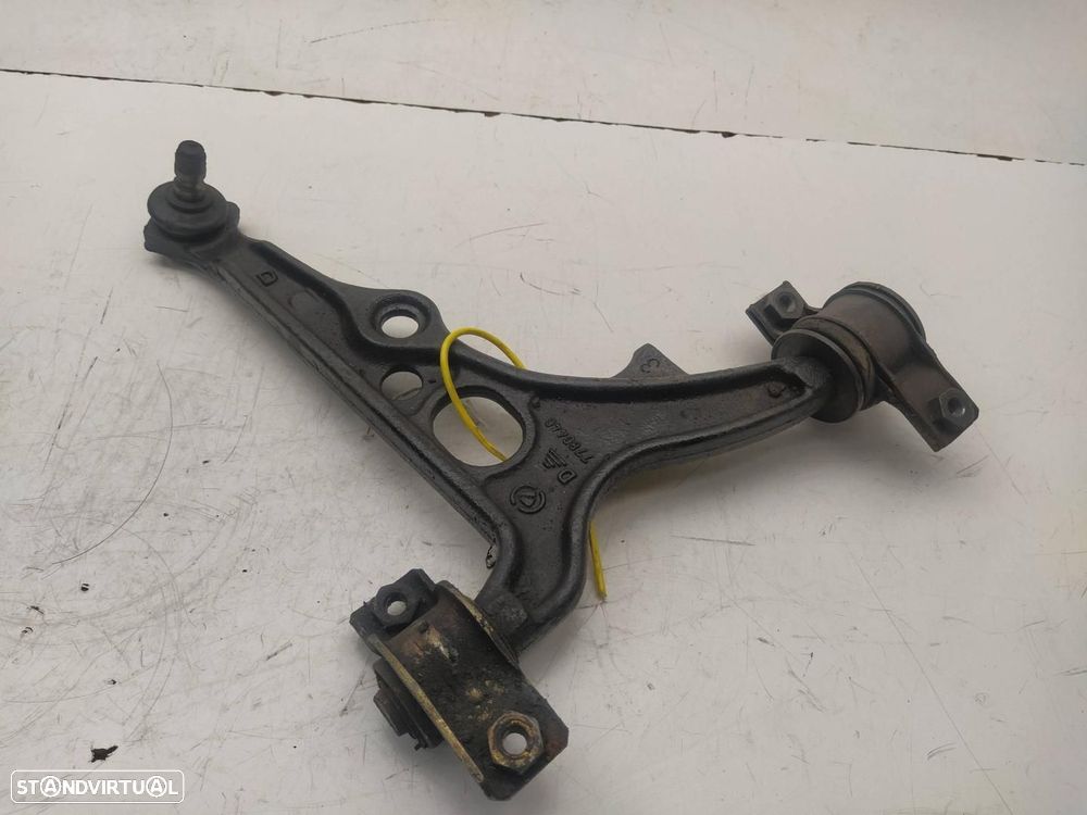 BRAÇO SUSPENSÃO INFERIOR FRENTE DIREITO ALFA ROMEO GTV 163 - 2