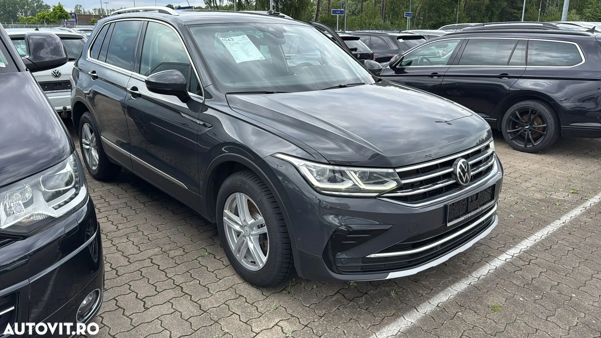 Volkswagen Tiguan 2.0 TDI SCR DSG 4Motion Elegance - 14