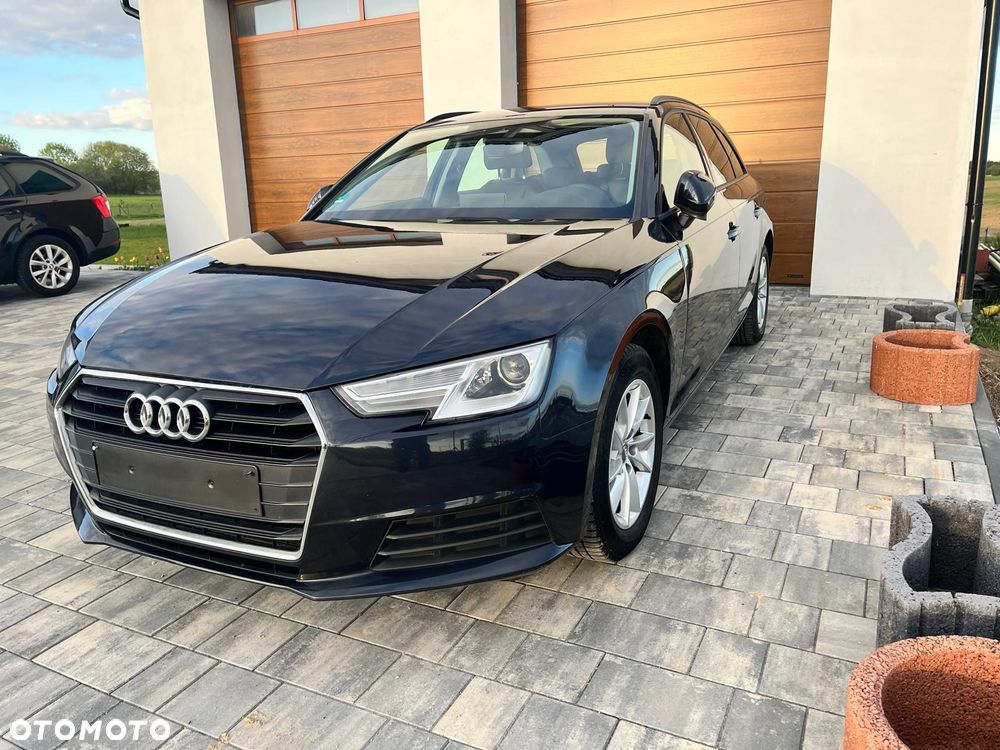 Audi A4 Avant 1.4 TFSI S tronic design - 4