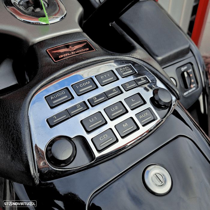 Honda Goldwing 1800 - 9