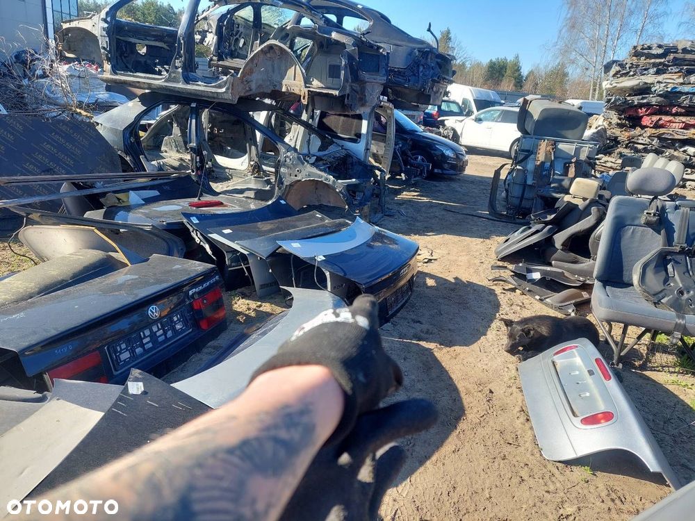 KLAPA BAGAŻNIKA KOMPLETNA AUDI A4 B5 SEDAN LY5K - 5