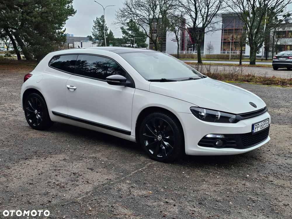 Volkswagen Scirocco 2.0 TDI Edition - 8