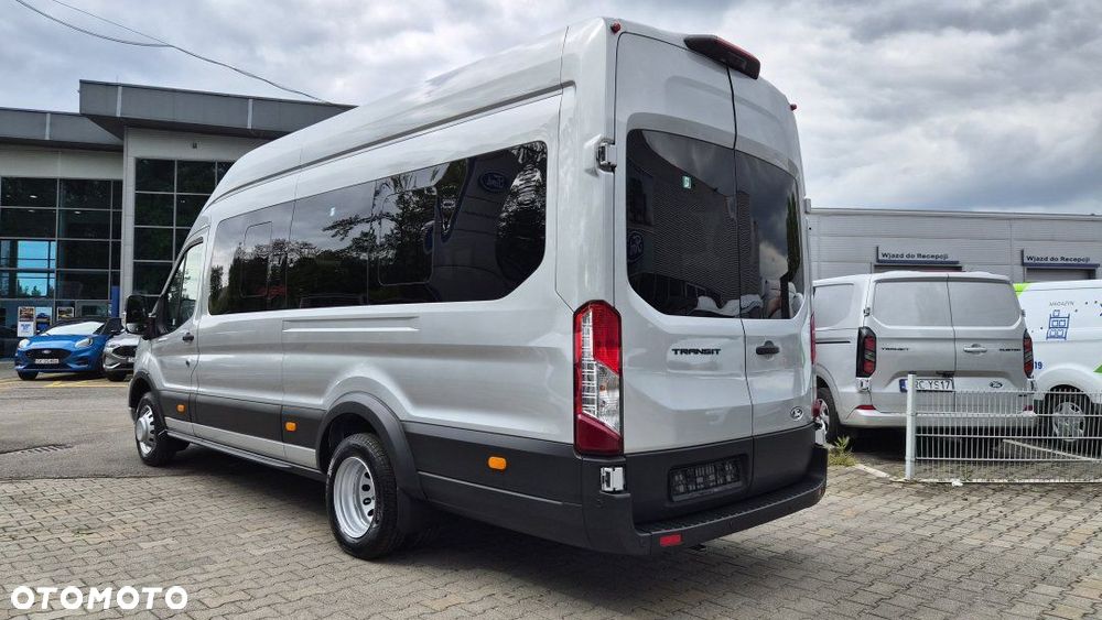 Ford Transit - 4