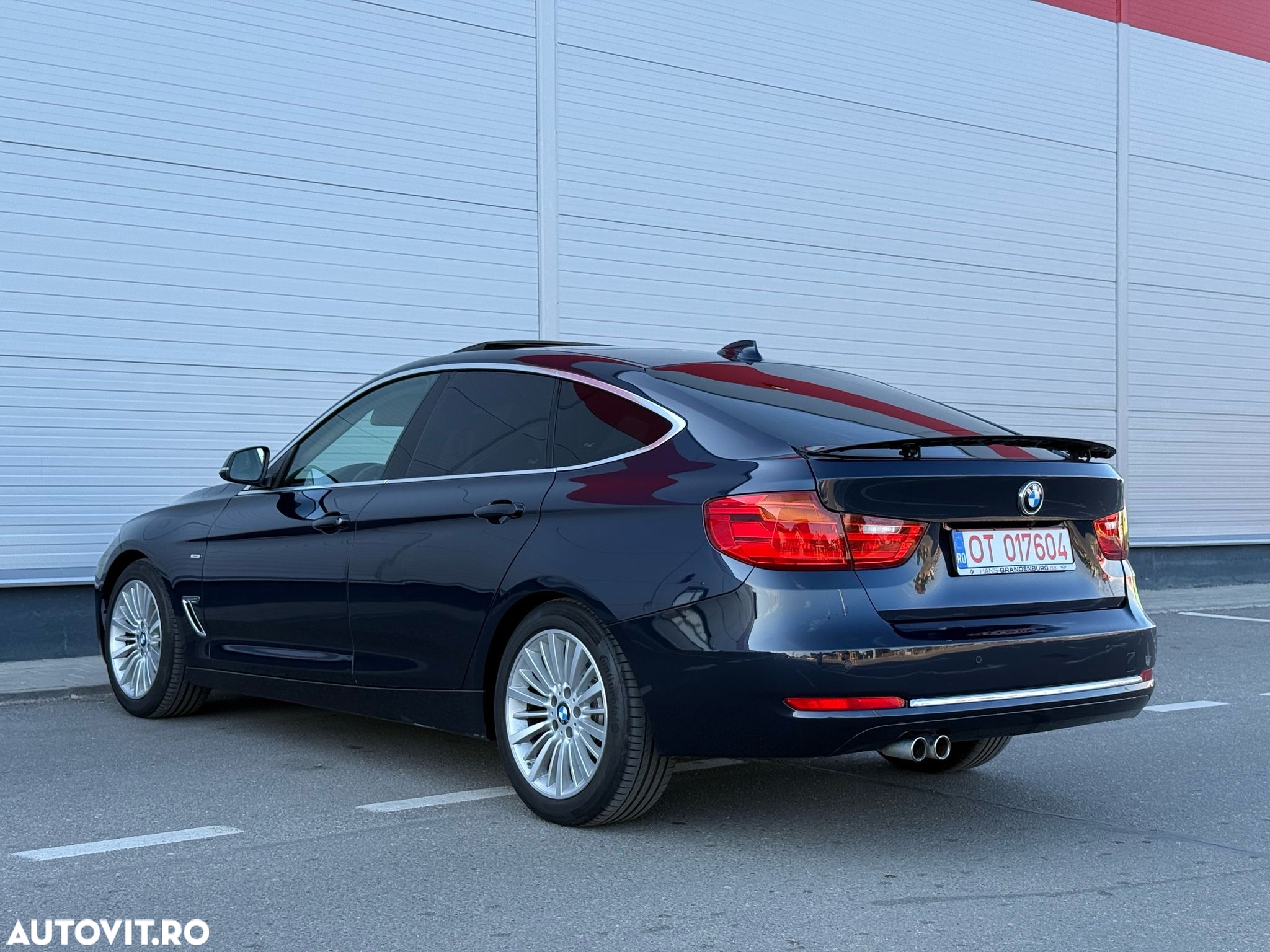 BMW Seria 3 325d GT Aut. Luxury Line - 4