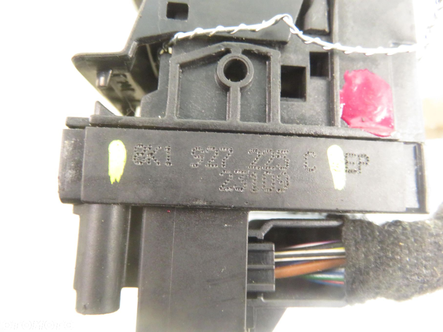 PRZYCISK HAMULCA AUDI A4 B8  8K1927225C - 2