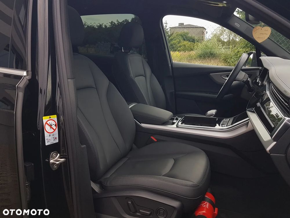Audi Q7 - 8