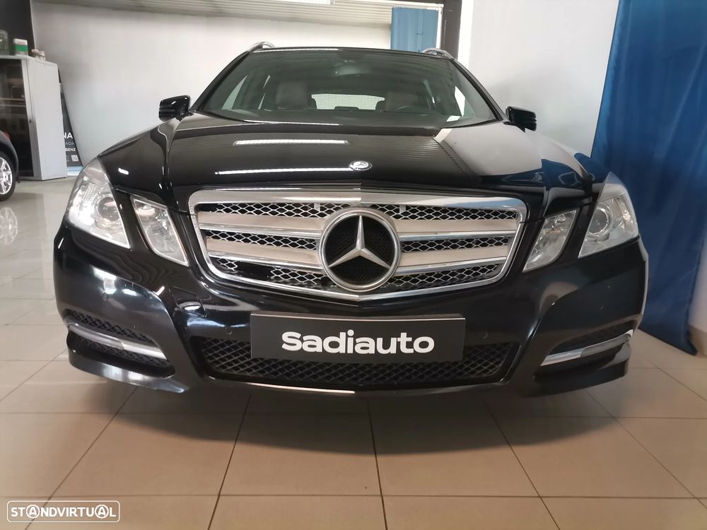 Mercedes-Benz E 300 Bluetec Hybrid Avantgarde - 3