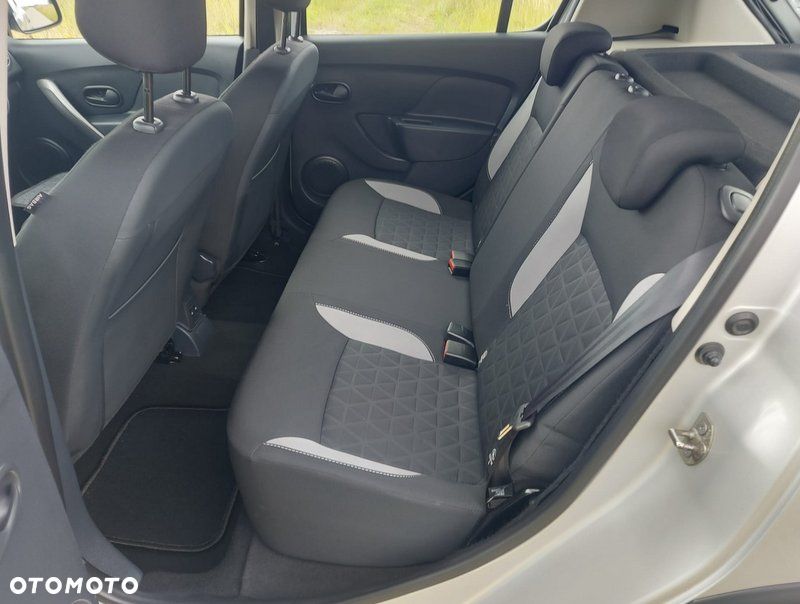 Dacia Sandero Stepway - 36