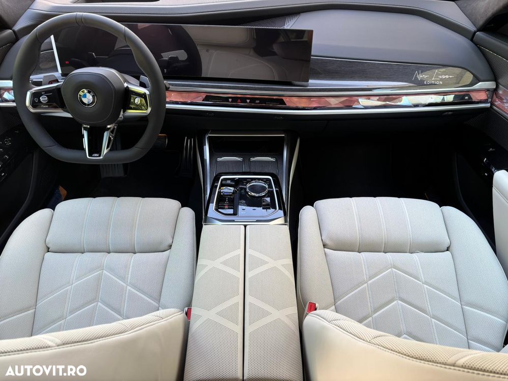BMW Seria 7 - 11