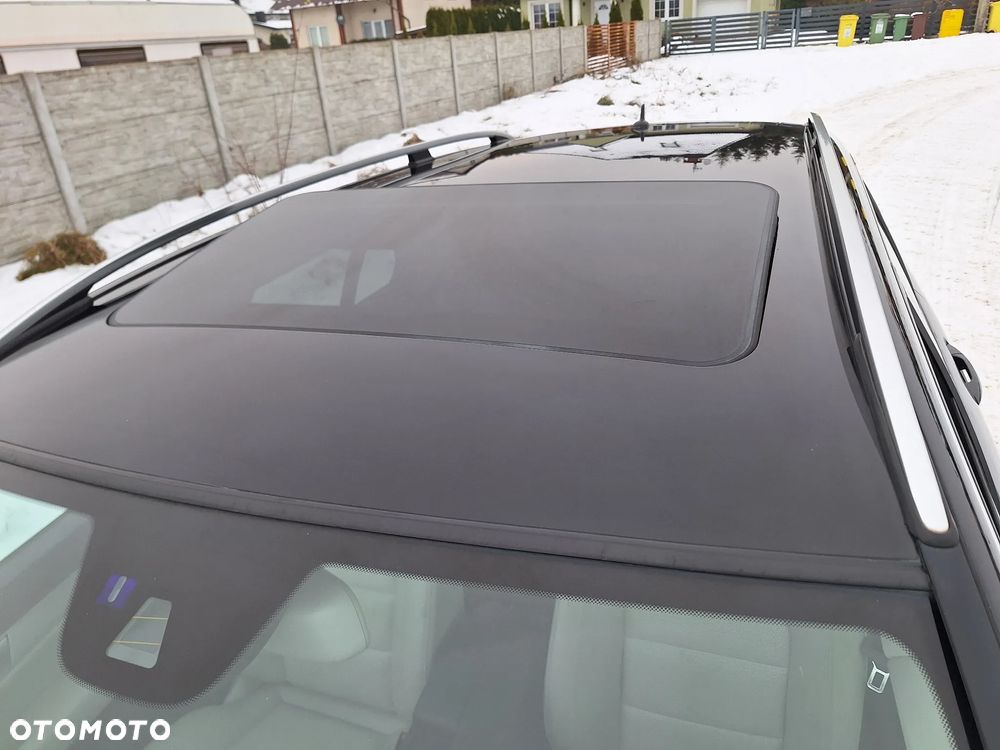 Mercedes-Benz Klasa C 180 BlueEFFICIENCY Avantgarde - 5