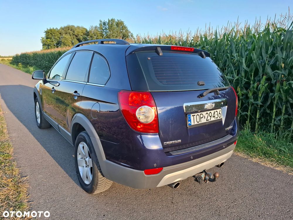 Chevrolet Captiva 2.4 4WD 7 Sitzer LT - 11