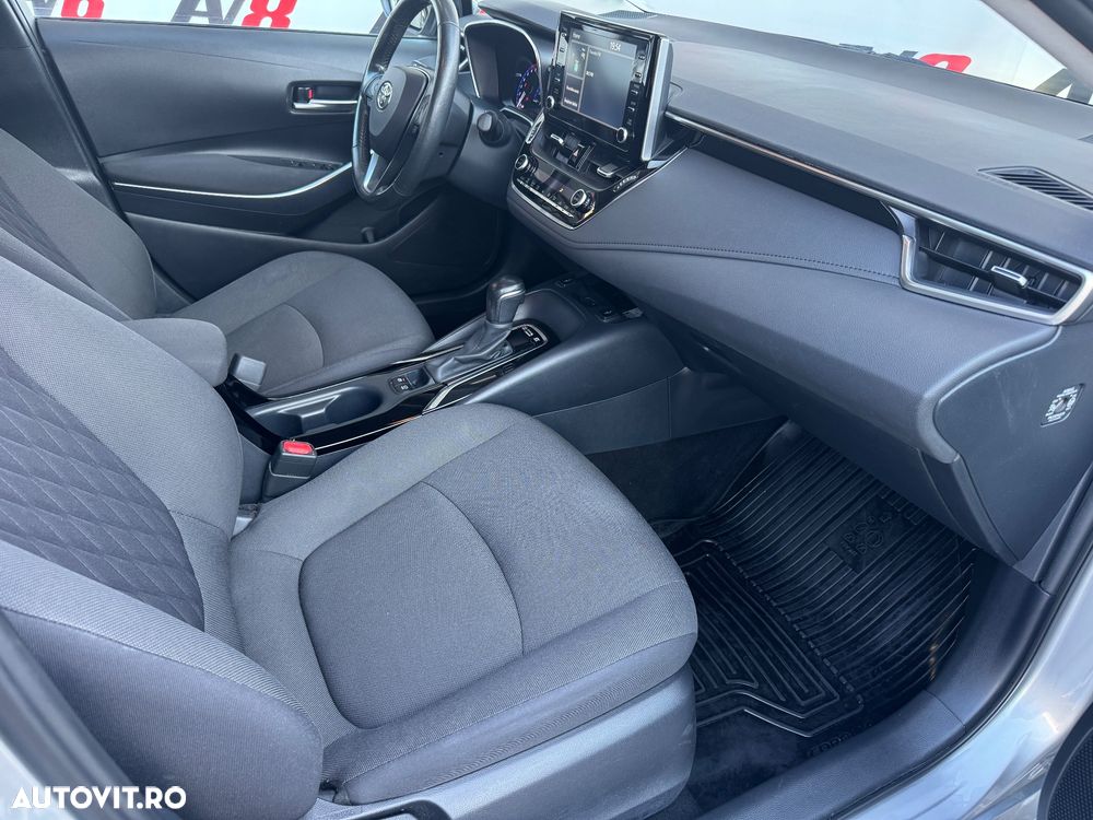 Toyota Corolla 1.8 HSD Dynamic - 17