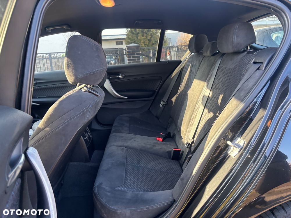 BMW Seria 1 125d Sport Line - 12