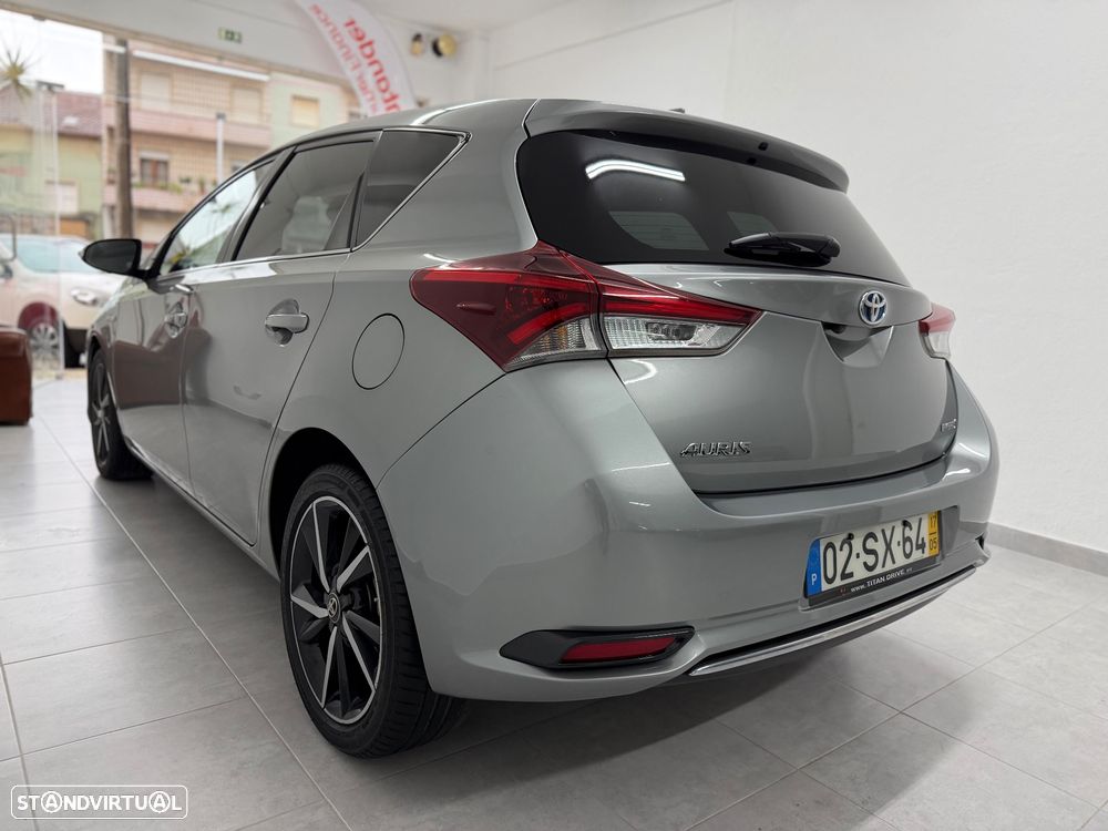 Toyota Auris 1.8 HSD Active - 4