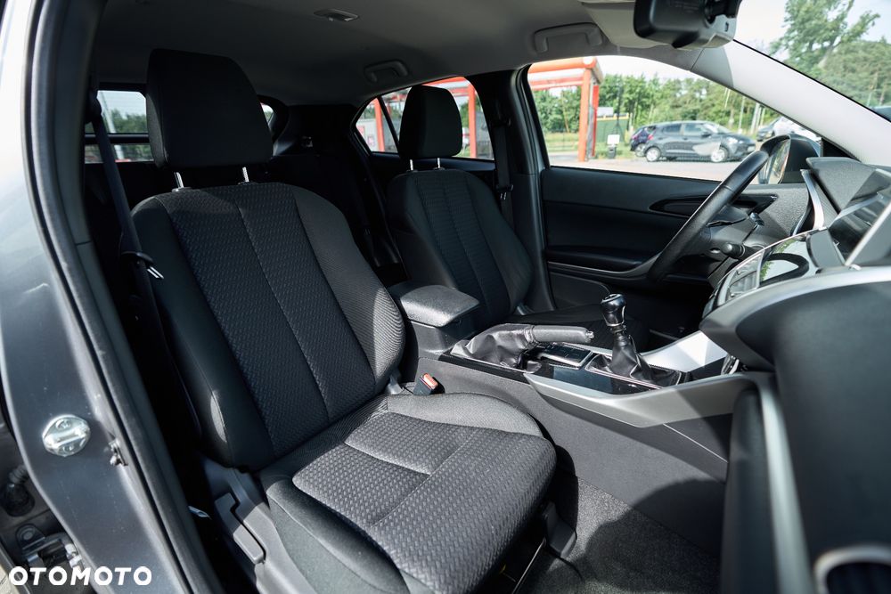 Mitsubishi Eclipse Cross - 25