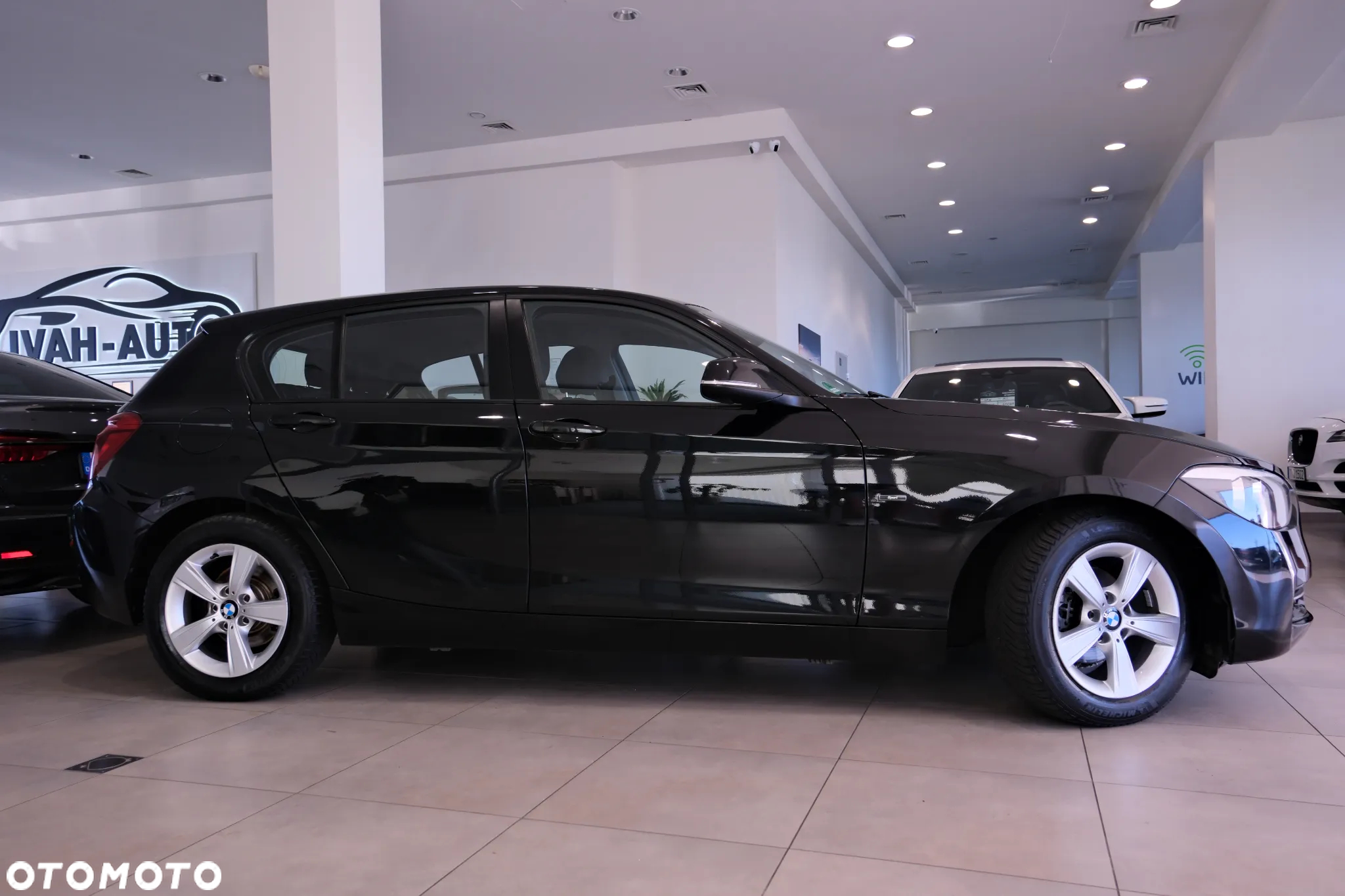 BMW Seria 1 116i Sport Line - 4
