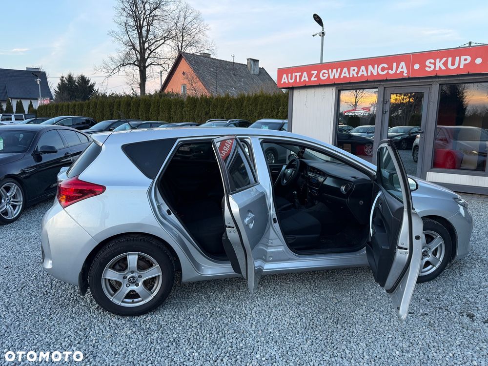 Toyota Auris 1.33 VVT-i Active - 11
