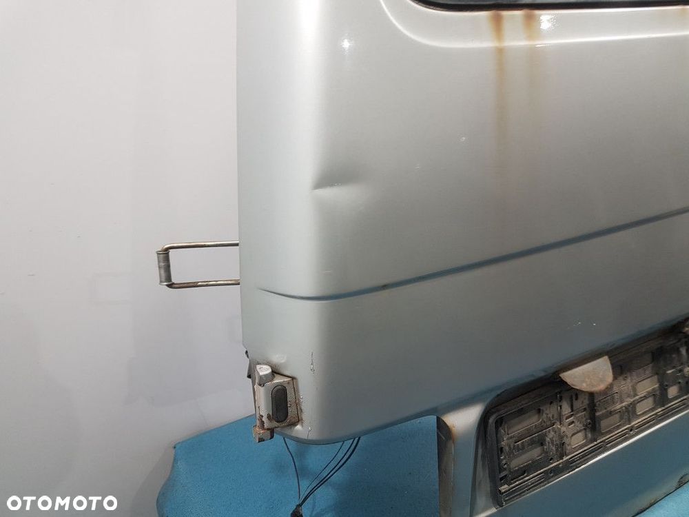 VW TRANSPORTER T4 DRZWI TYŁ LEWE - 8