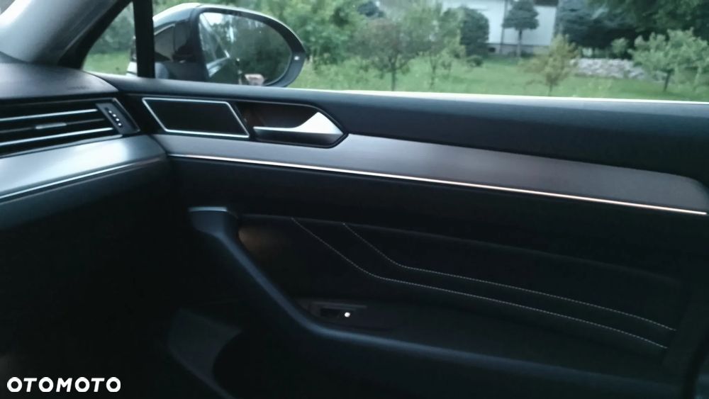 Volkswagen Passat 2.0 TDI 4Mot Elegance DSG - 37