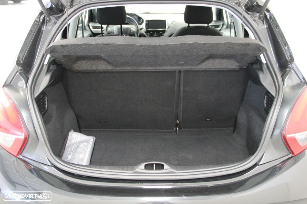 Peugeot 208 1.6 BlueHDi Style - 25