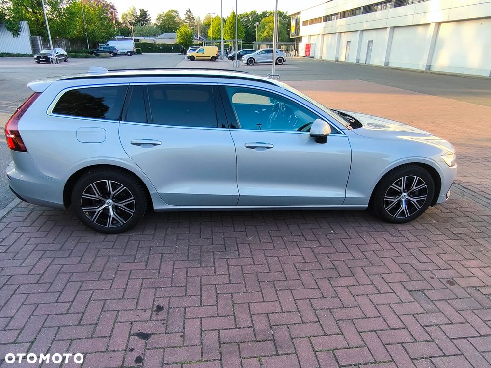 Volvo V60 B4 D Geartronic Momentum - 6