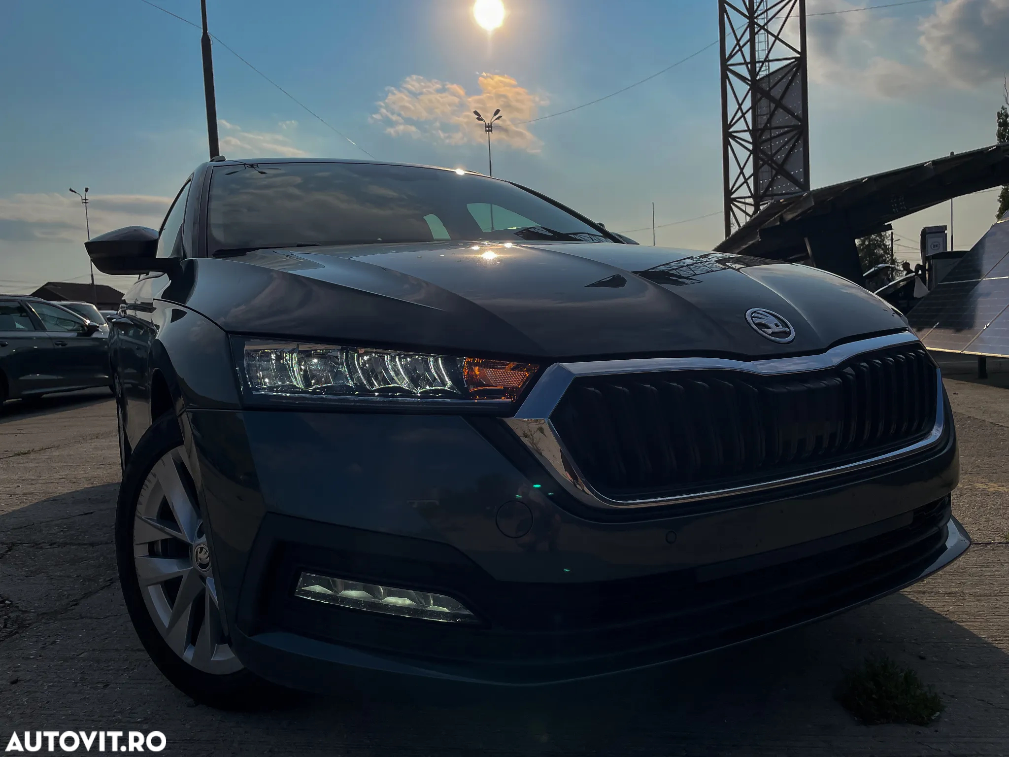 Skoda Octavia Combi 2.0 TDI Exclusive - 18