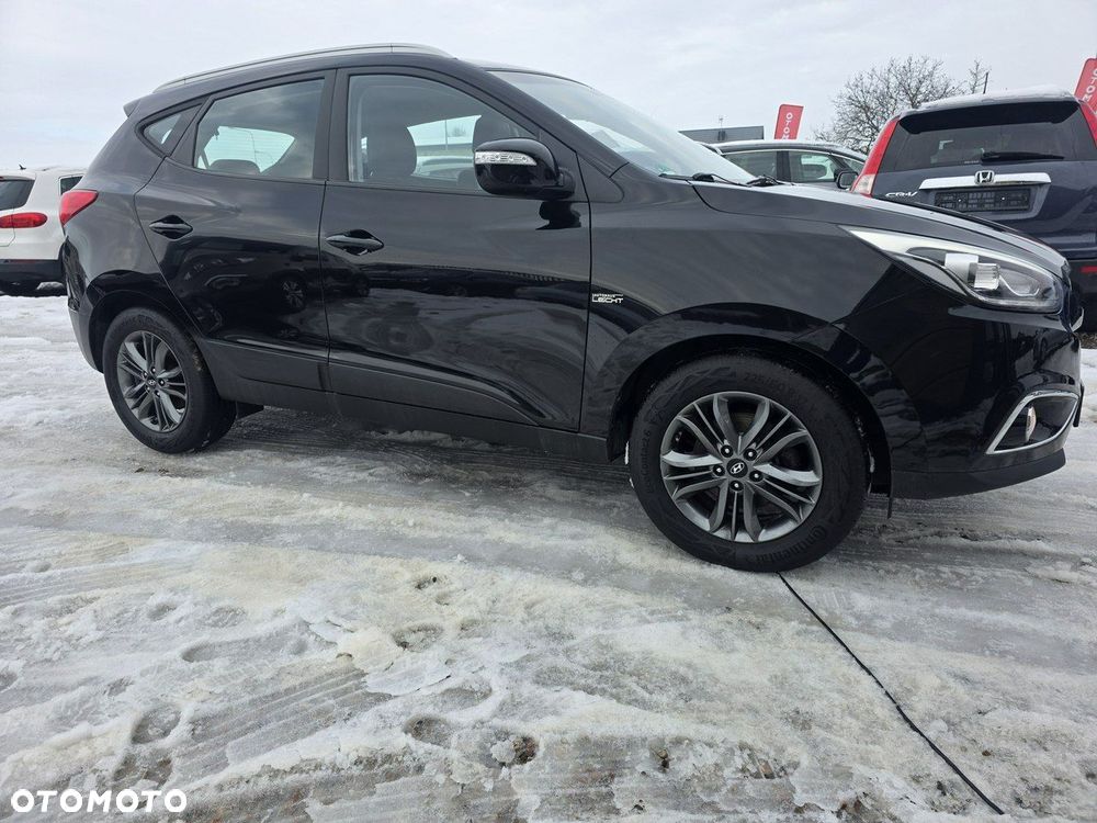 Hyundai ix35 2.0 CRDi 4WD Automatik Finale Gold - 19