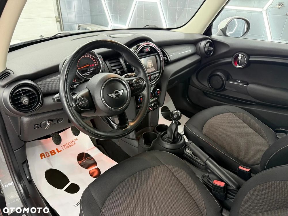 MINI Cooper Metropolitan - 23