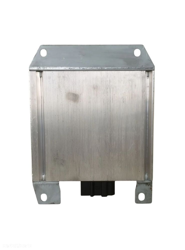 WZMACNIACZ AUDIO RADIA AUDI A4 B6 SEDAN 8E5035223 - 2