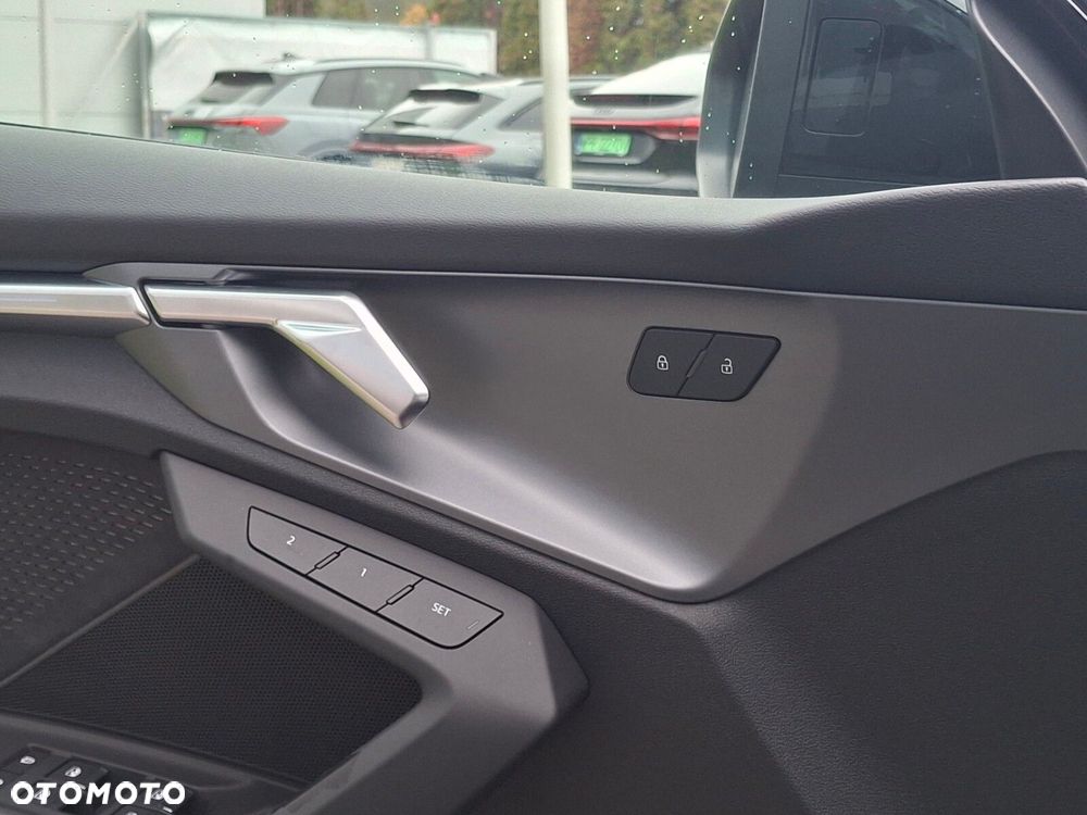 Audi A3 Sportback - 33