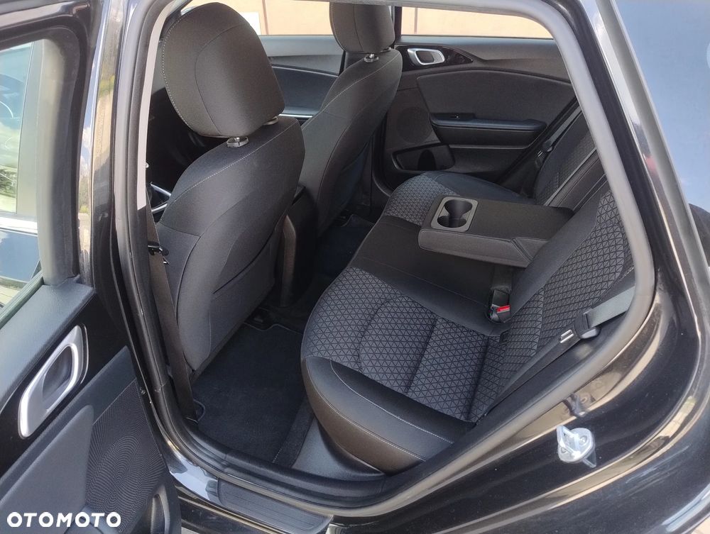 Kia Ceed 1.6 CRDi Platinum Edition - 22
