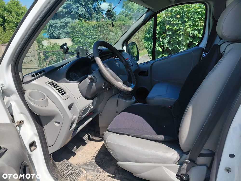 Opel Vivaro - 7