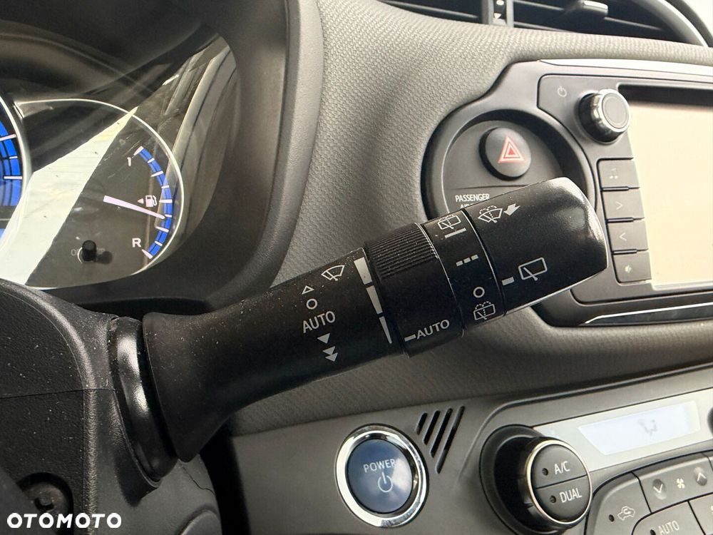 Toyota Yaris - 26
