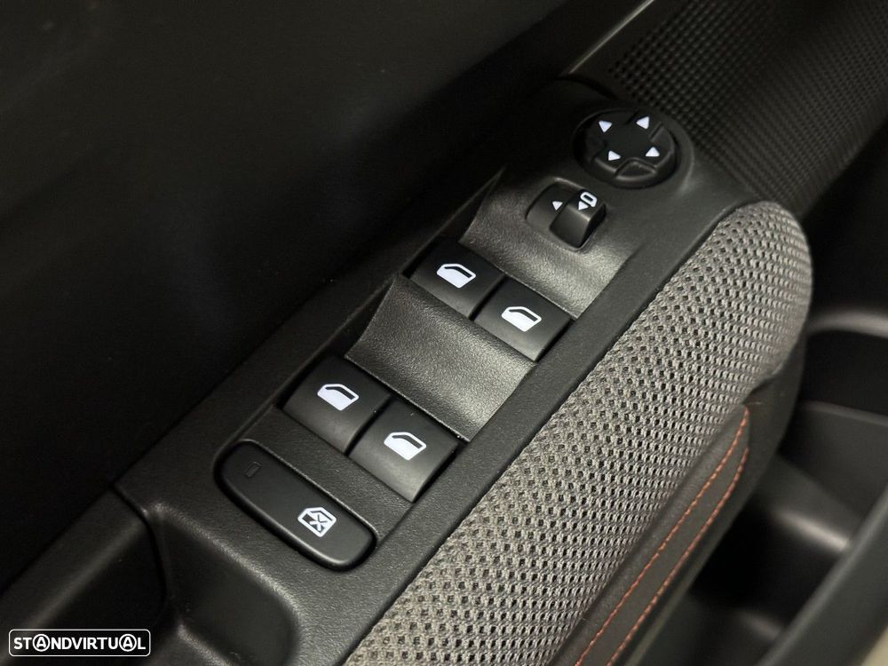Citroën C3 Aircross 1.2 PureTech Live - 30