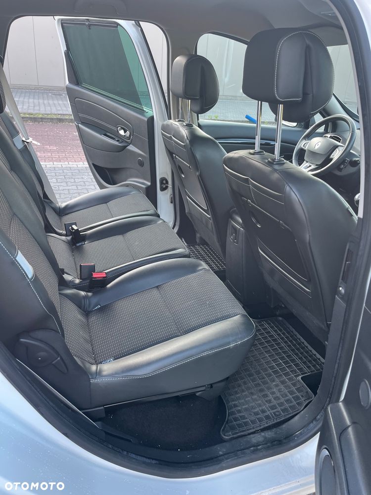 Renault Scenic TCe 130 Bose Edition - 7