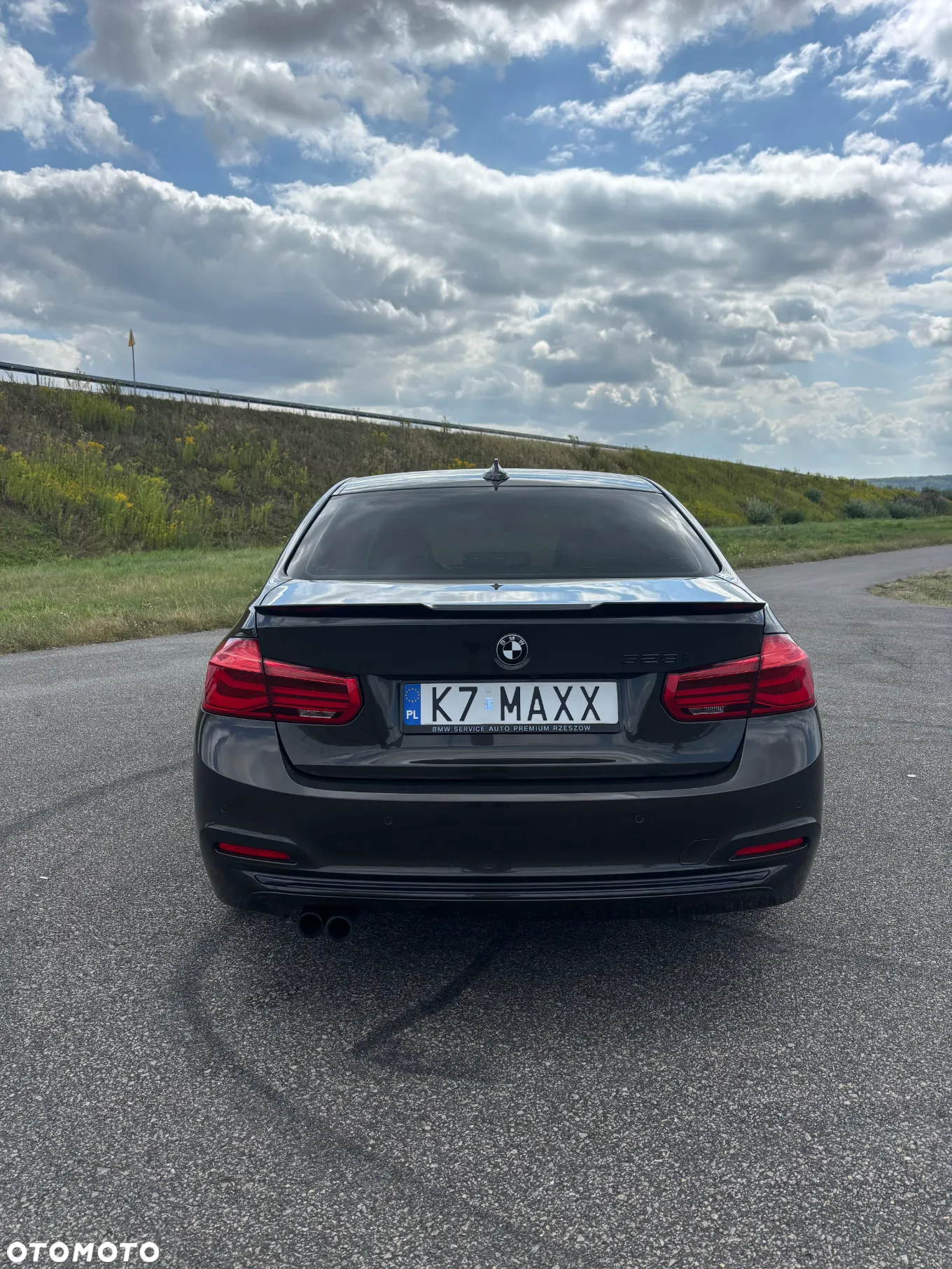 BMW Seria 3 328i Sport Line - 6