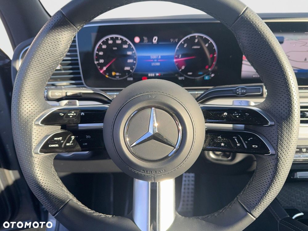 Mercedes-Benz GLE - 12